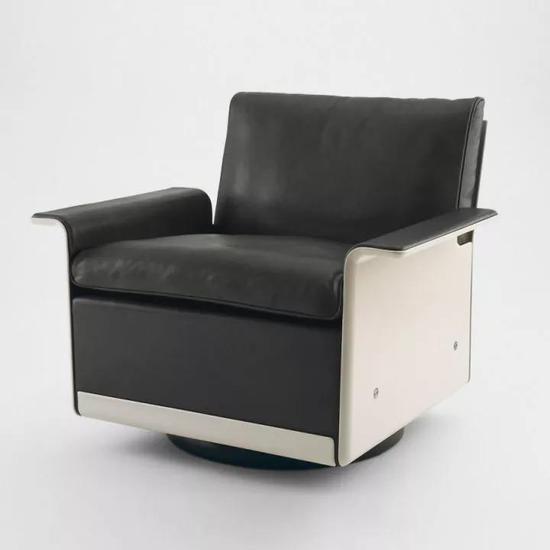 Dieter Ram的经典设计Visteo620 Chair，1962年