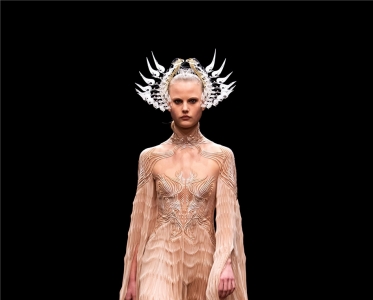 Iris van Herpen 2021春夏高定